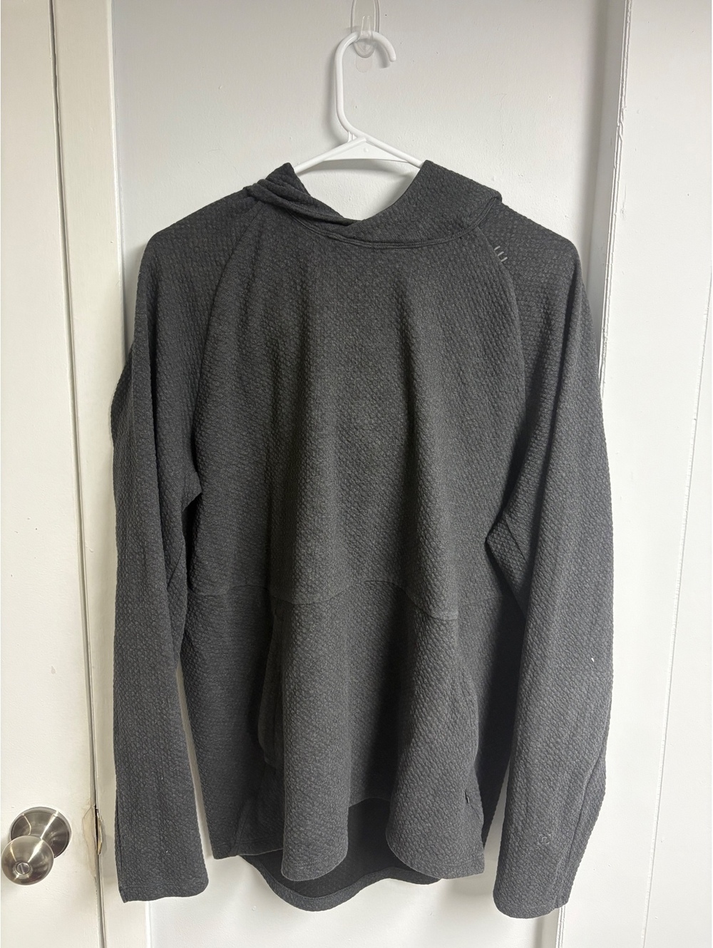 Lululemon Men's Gray Hoodie Sweatshirt Size L